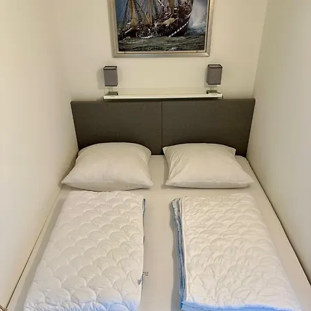 Apartamento Captains Corner Strandstudio Fuer Zwei, Maritim & Nur Wenige Schritte Zum Parkplatz Inkl
