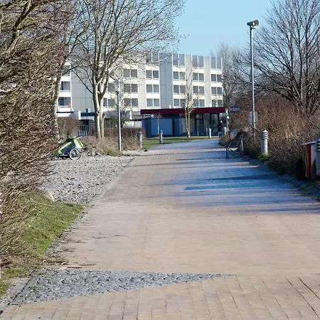 Captains Corner Strandstudio Fuer Zwei, Maritim & Nur Wenige Schritte Zum Parkplatz Inkl Fehmarn